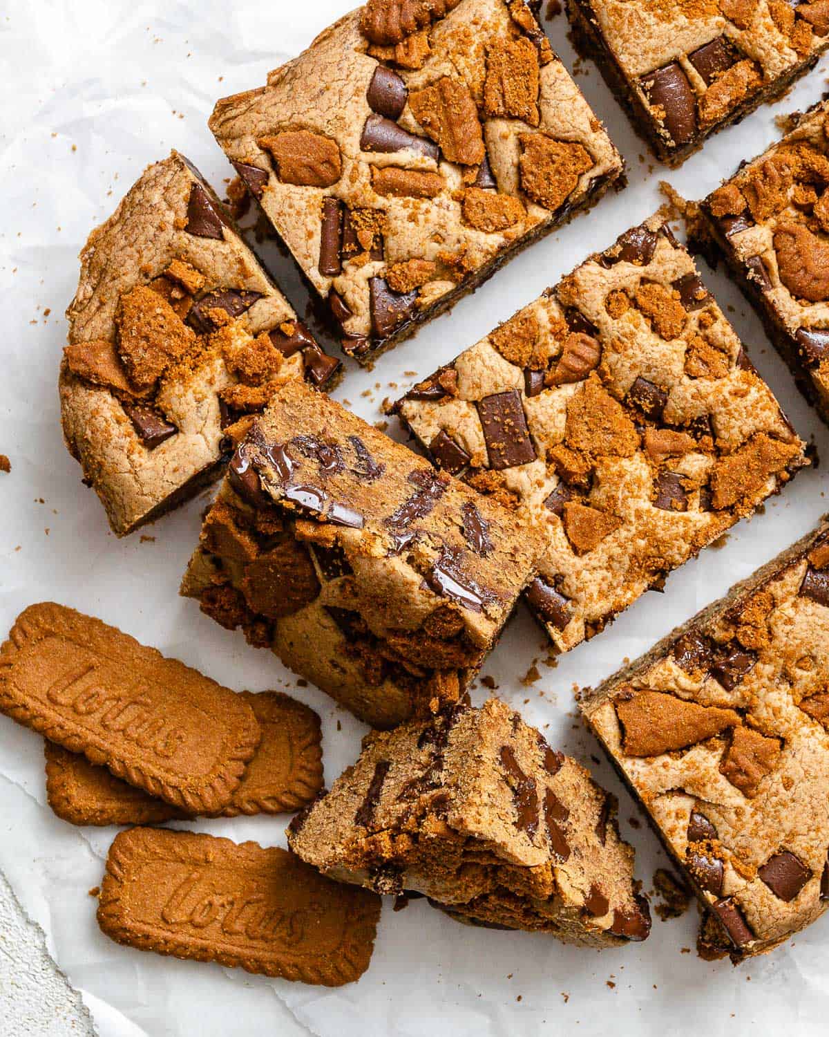 completed Vegan Biscoff Blondies against a white mixture